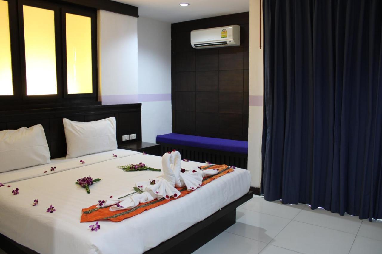 Chana Hotel Phuket Eksteriør billede