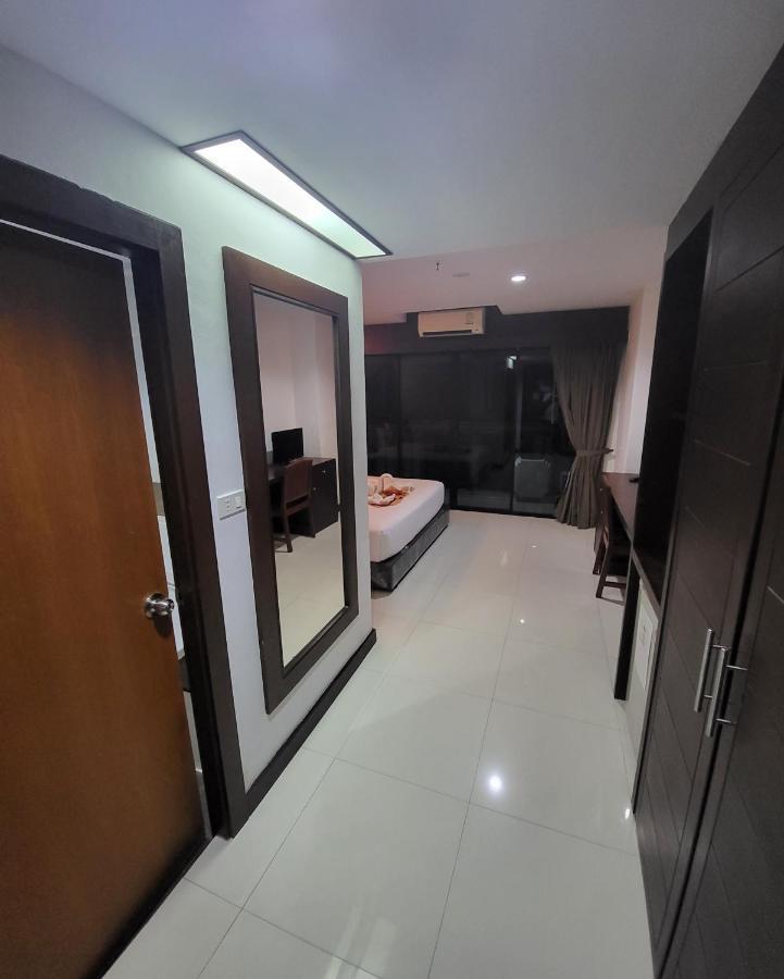 Chana Hotel Phuket Eksteriør billede