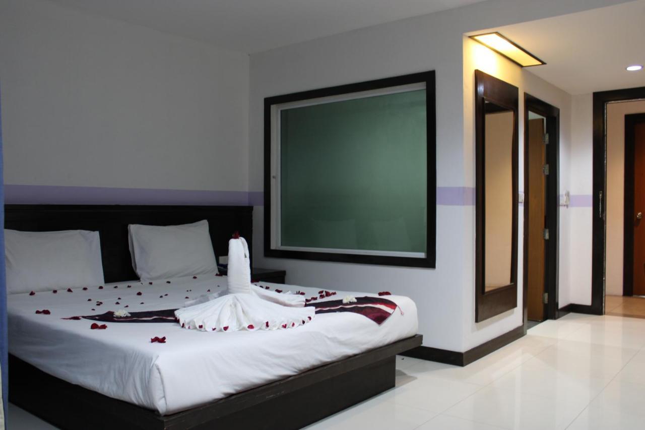 Chana Hotel Phuket Eksteriør billede