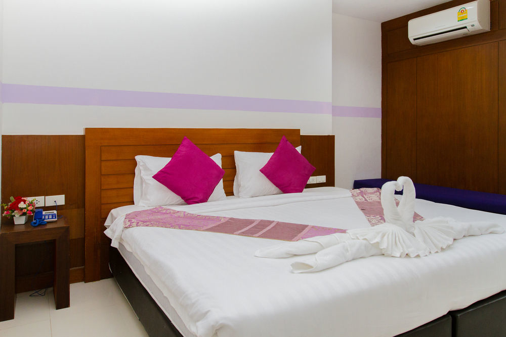 Chana Hotel Phuket Eksteriør billede